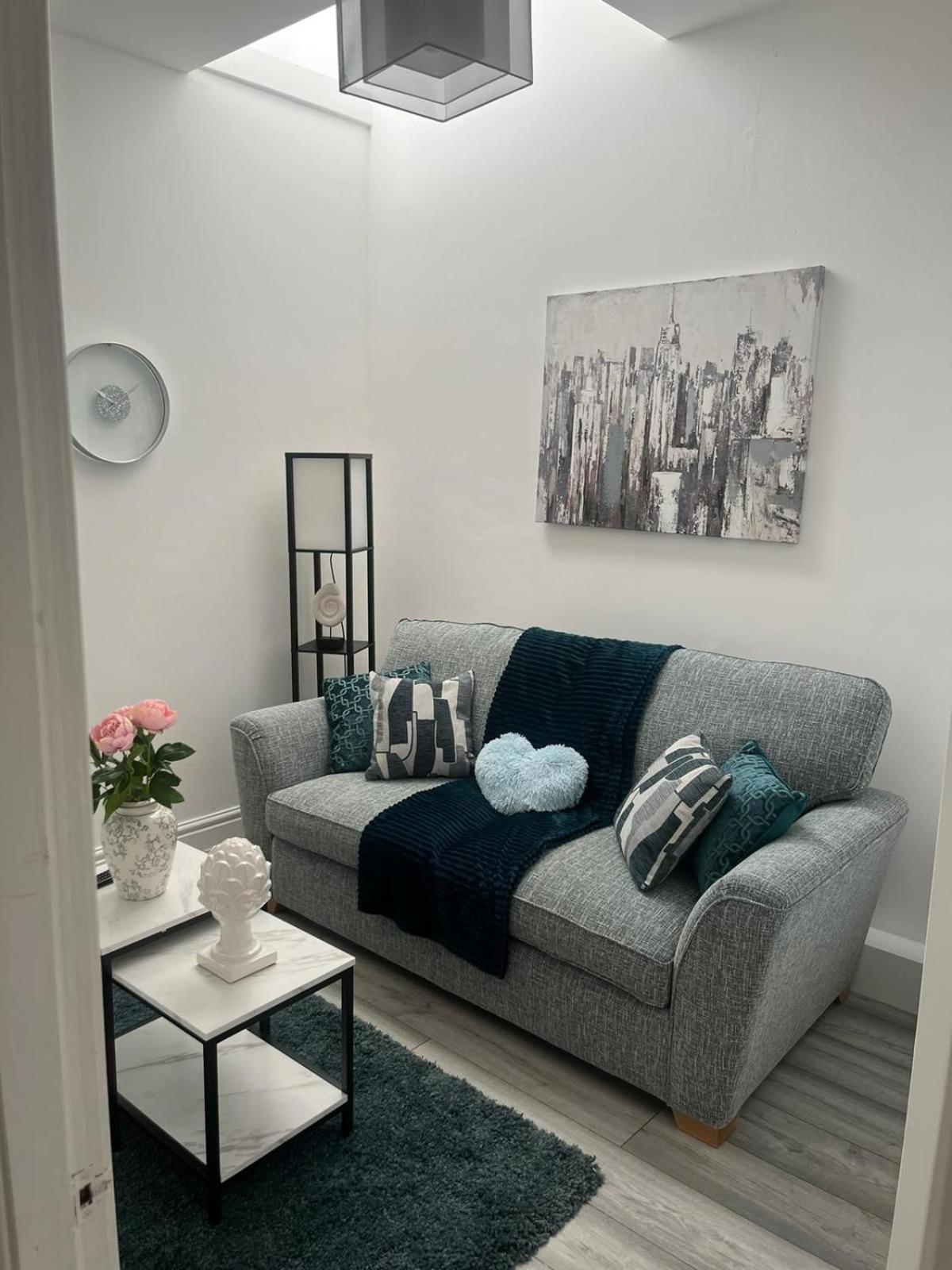 Affordably Elegant Apartments Close To Coop Live, Etihad Stadium And Manchester City Centre Exterior foto