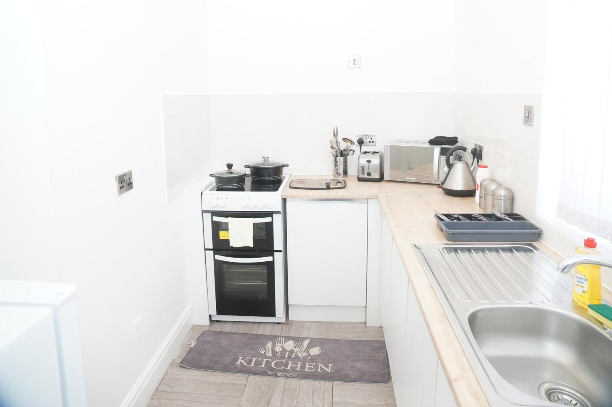 Affordably Elegant Apartments Close To Coop Live, Etihad Stadium And Manchester City Centre Exterior foto